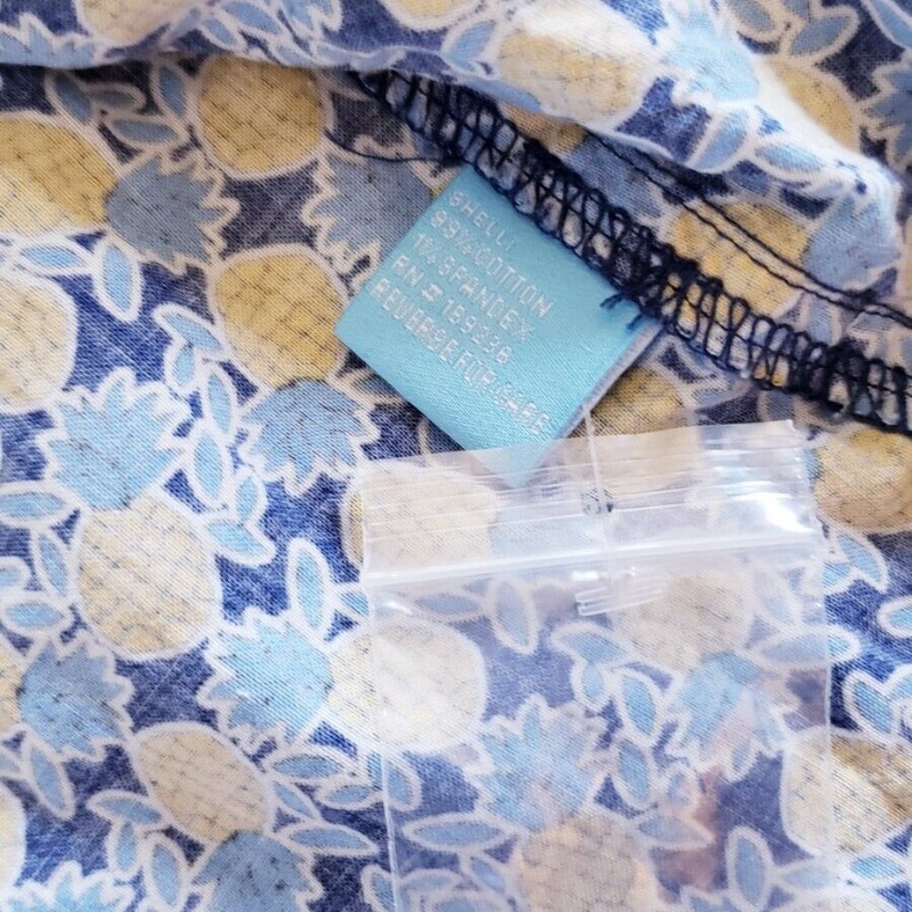 J. McLaughlin Women’s Lois Button Front Shirt Size M Blouse Pineapple Navy Blue - Picture 9 of 9